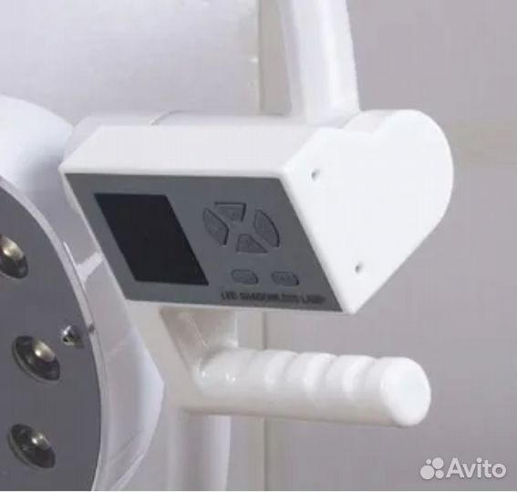 Светильник операционный