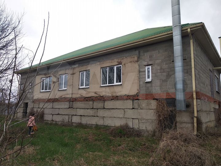 Коттедж 323,1 м² на участке 16,9 сот.