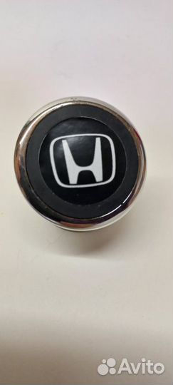 Подарок в Honda - магнитный держатель телефона