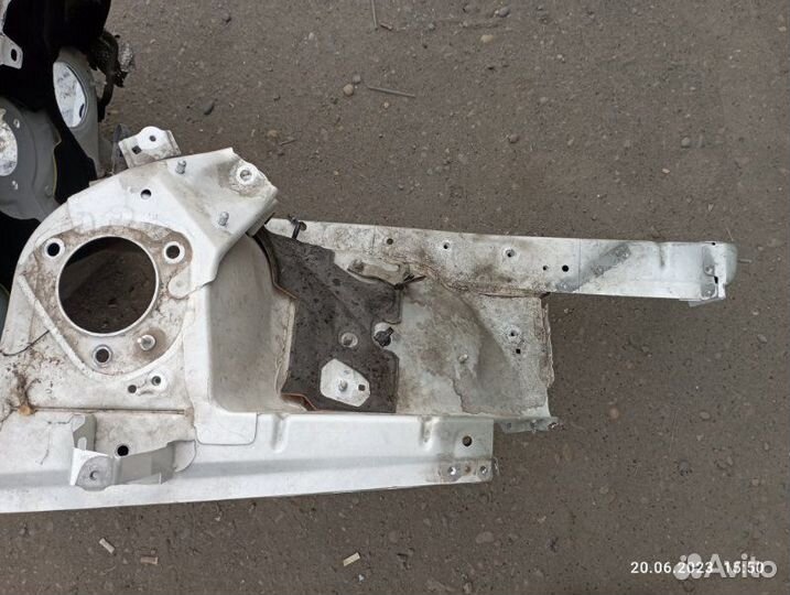 Лонжерон передний правый Lexus Rx350 2010