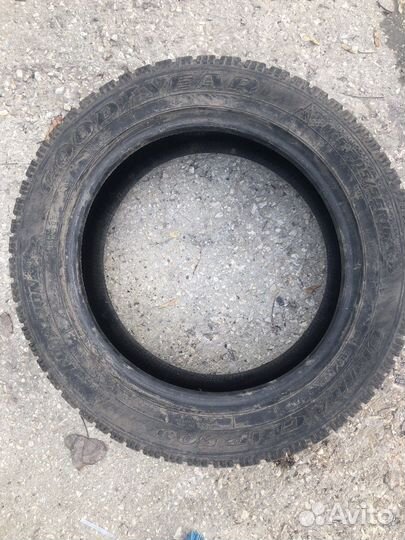 Goodyear UltraGrip 500 205/55 R16