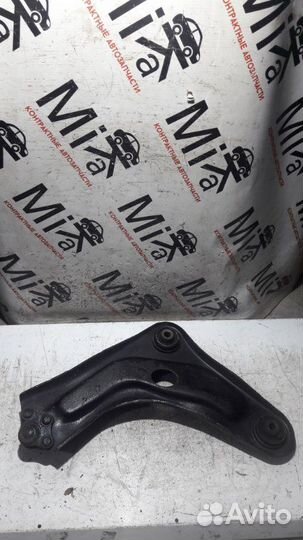 Рычаг подвески передний правый Peugeot 207 WC 5FW