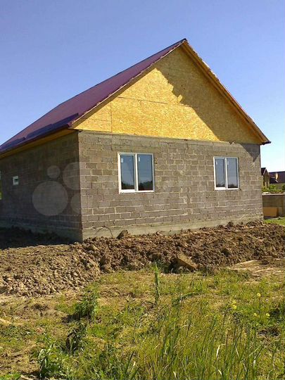 Дом 90 м² на участке 7,6 сот.