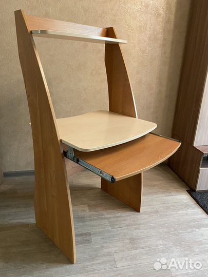 Компьютерный столик