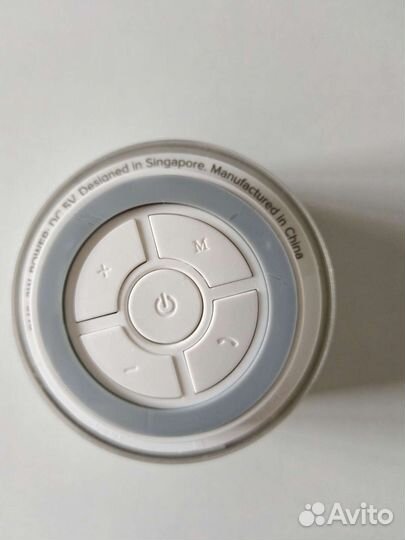 Портативная колонка