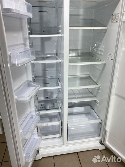 Холодильник двухдверный бу