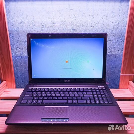 Ноутбук Asus X52J