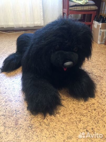 Большая мягкая игрушка собака