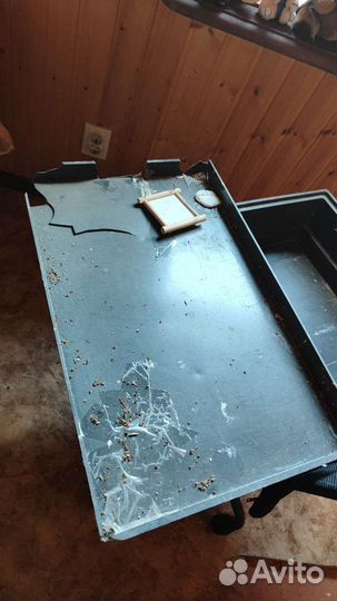 Клетка для крупного попугая