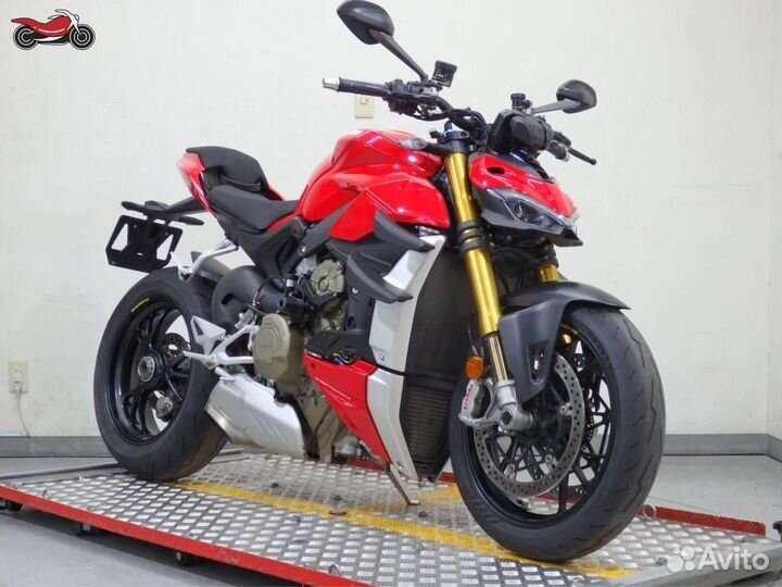 Ducati Streetfighter V4 2022г