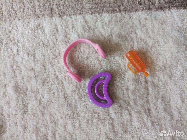 Аксессуары эах(Эвер афтер хай) и Барби