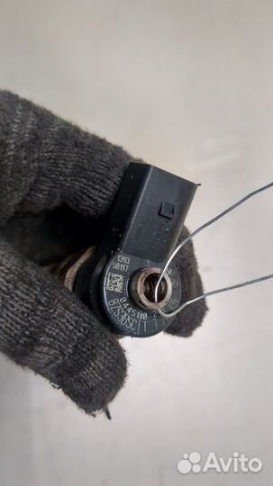 Форсунка топливная BMW 1 E87, 2005