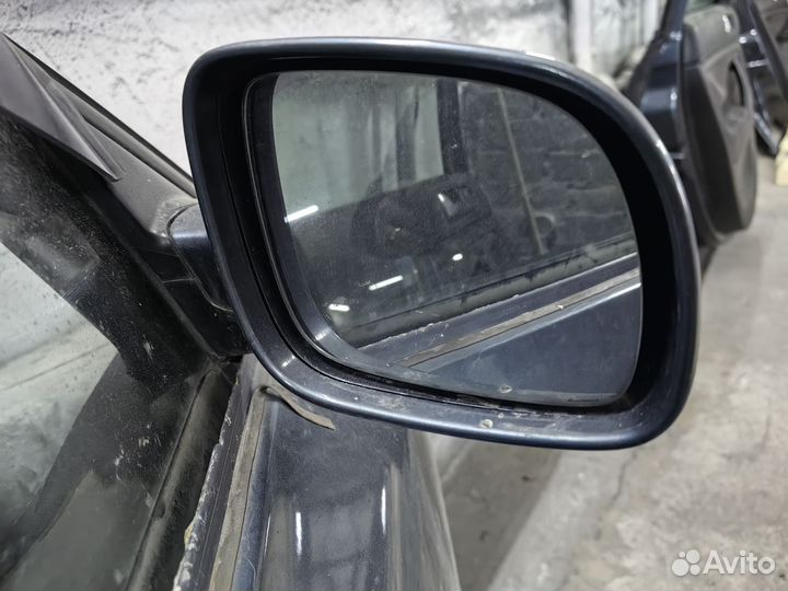 Передняя правая дверь Volkswagen Passat b5