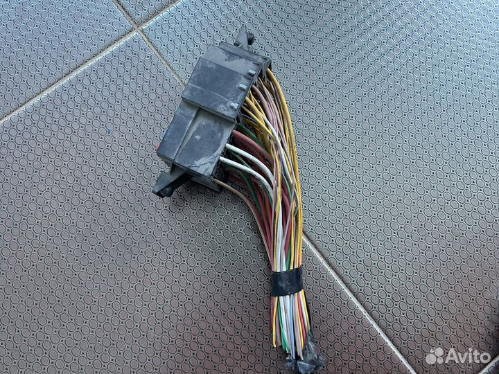 Блок предохранителей Renault /Nissan G15