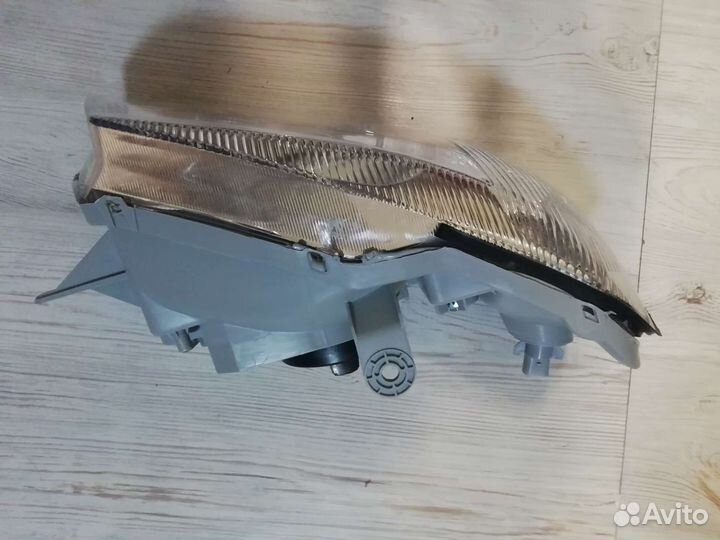 Фары Hyundai accent