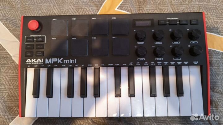 Миди клавиатура Akai mpk mini mk3