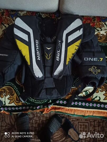 Вратарский нагрудник детский шлем вратарский