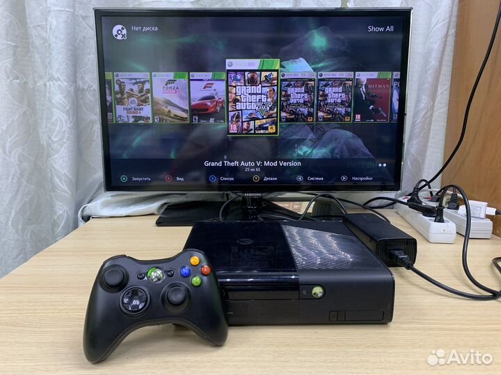 Xbox 360 E freeboot + 250GB