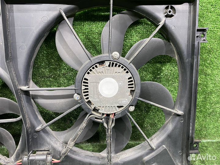 Вентилятор радиатора volkswagen golf 6 5K1 2011