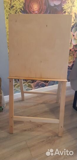Мольберт художественный