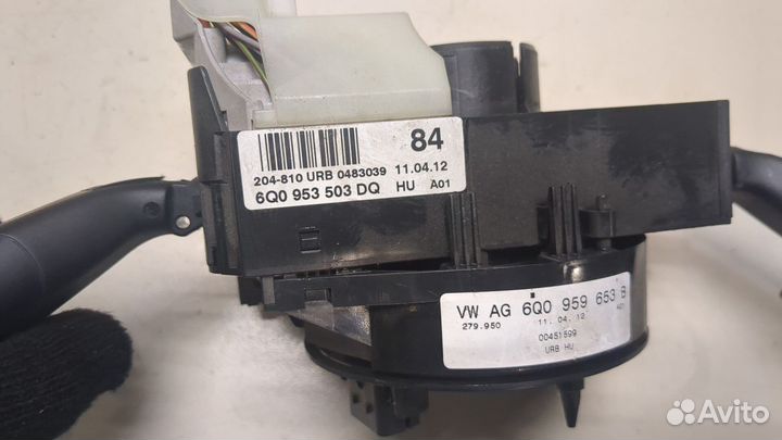 Переключатель поворотов и дворников Skoda Fabia