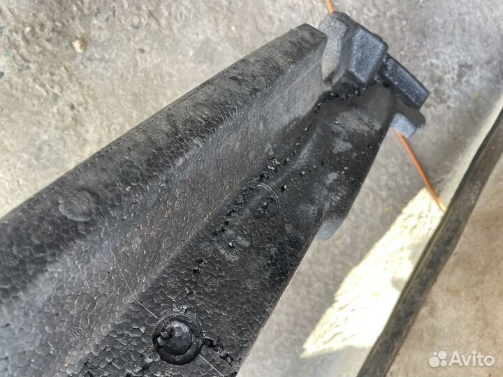 Демпфер пенка переднего бампера Jaguar XF