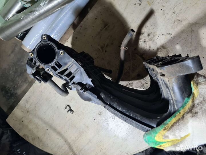 Коллектор впускной Nissan Qashqai j10 2012 1.6