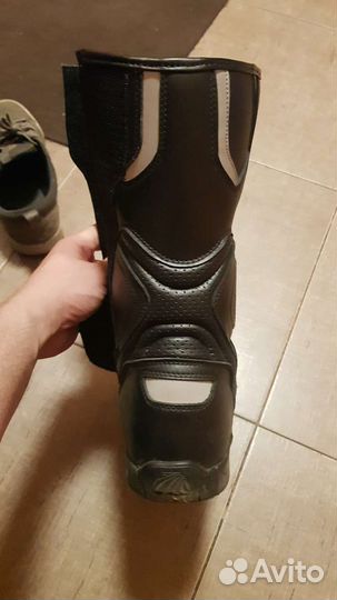 Мотоботы турестические rush