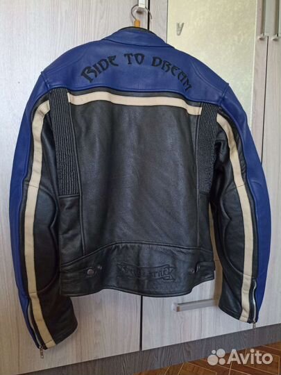 Мотокуртка