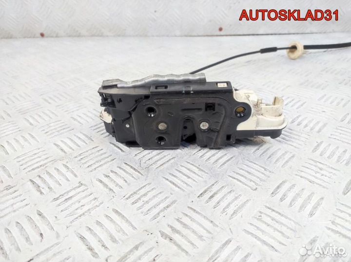 Замок двери передней левой VW Golf 6 5K1837015B