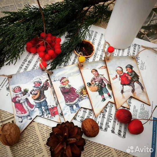 Флажки на елку