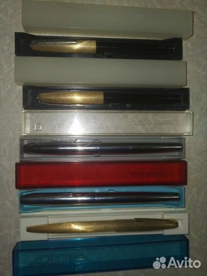 Ручки перьевые и шариковая СССР