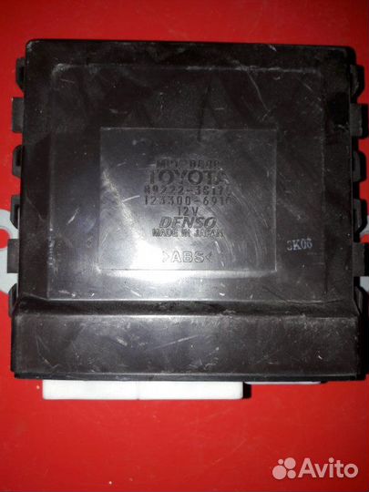 Блок управления дверьми Lexus Gs 460