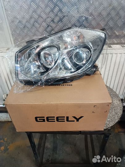 Фара Джили Эмгранд х7 Geely Emgrand X7