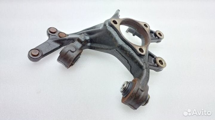 Кулак поворотный задний левый Hyundai Sonata DN