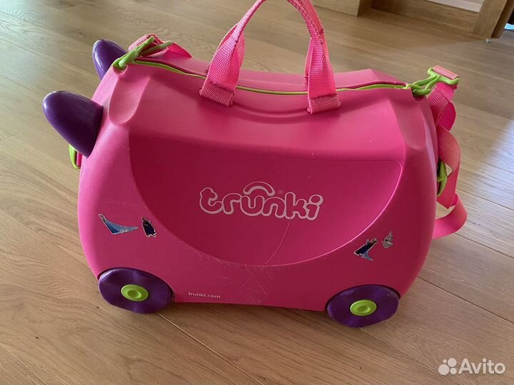 Детский чемодан trunki