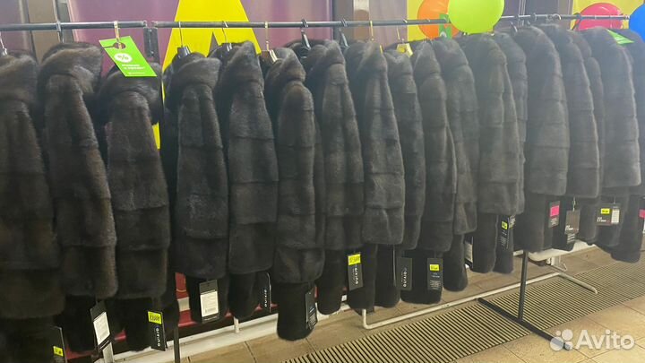 Шубы выстовка