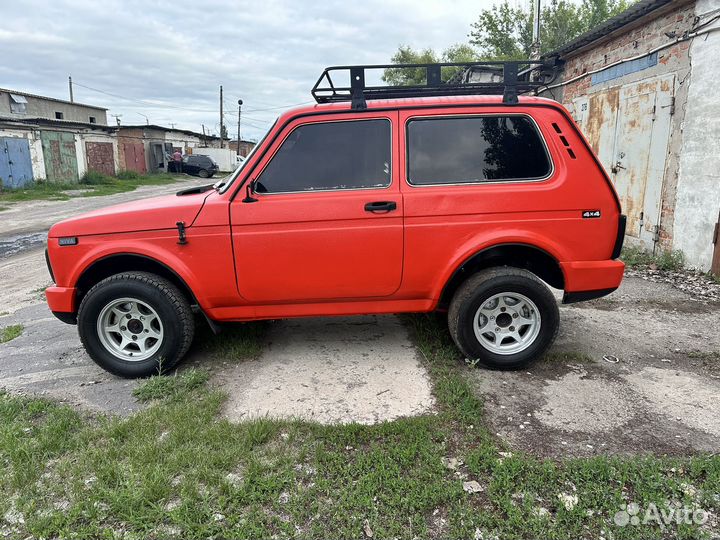 LADA 4x4 (Нива) 1.6 МТ, 1995, 65 000 км