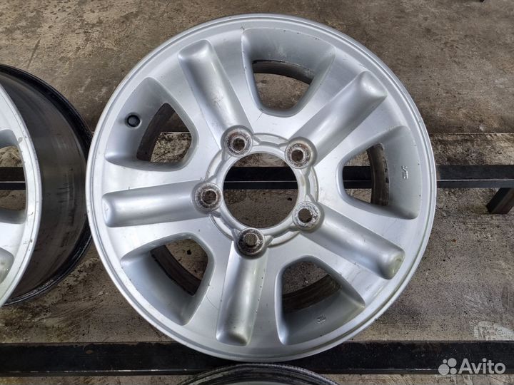 Диски литые r17 5x150 Toyota