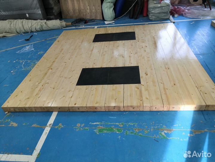 Помост тяжелоатлетический 2.5х2.5х0.1 м DNN