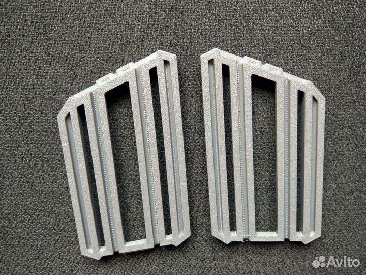 Заглушки решетки Volvo FH5