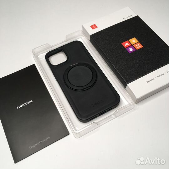 Чехол Premium на iPhone 13