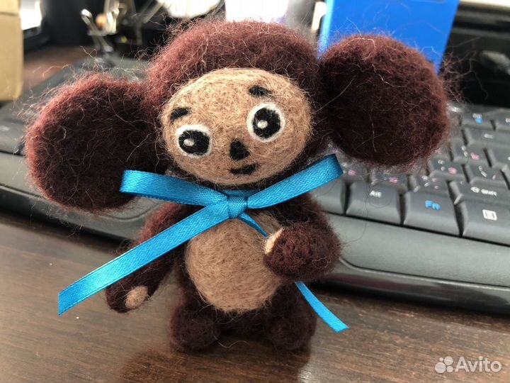 Игрушки войлочные ручной работы Чебурашка