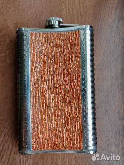 Фляжка для спиртных напитков