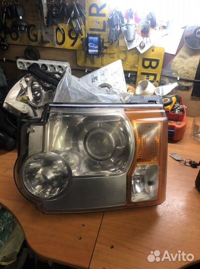 Фара левая Land Rover Discovery 3