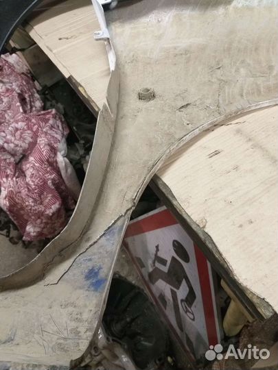 Крыло переднее рено клио 2