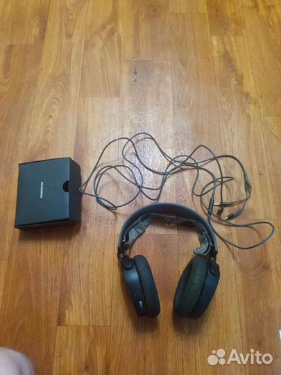 Проводные наушники SteelSeries Arctis 3