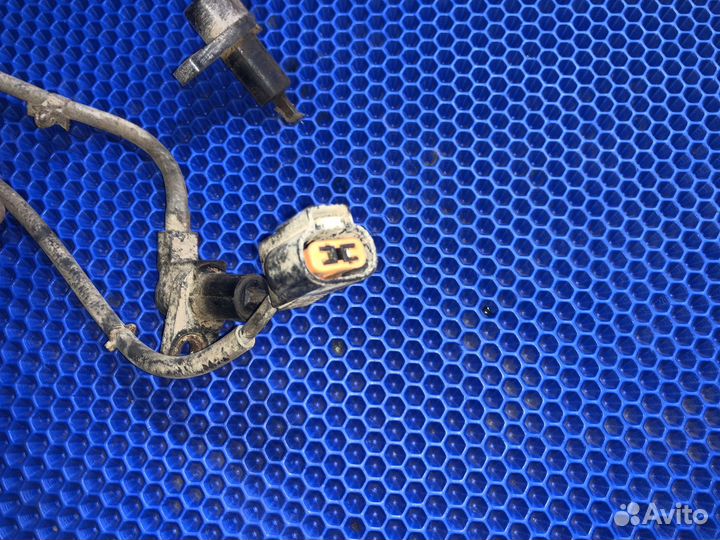 Датчик абс задние mitsubishi lancer 9