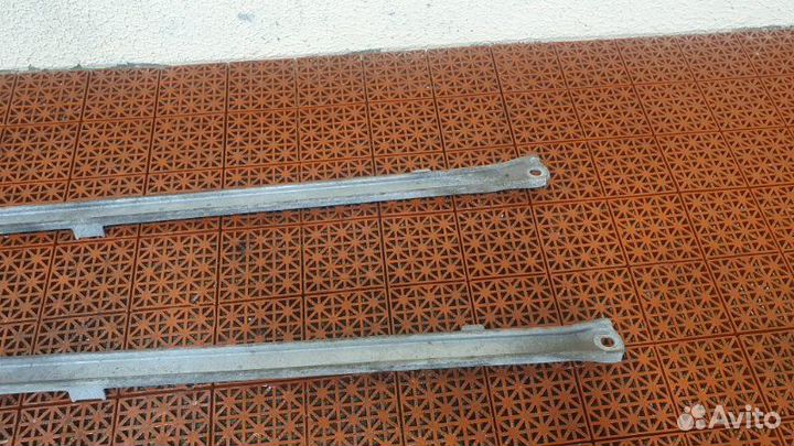 Крепление переднее Mercedes-Benz Cls-Class W218