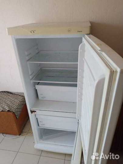 Продам холодильник рабочий